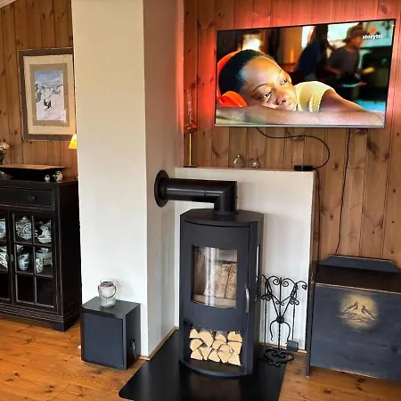 Cosy Ski-in Ski-out Mountain With Sauna